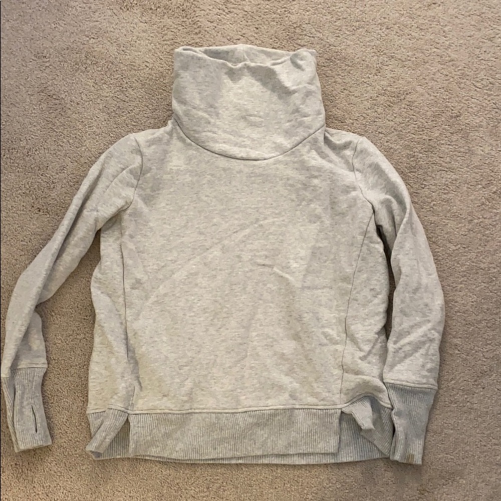 Athleta funnel neck sweatshirt